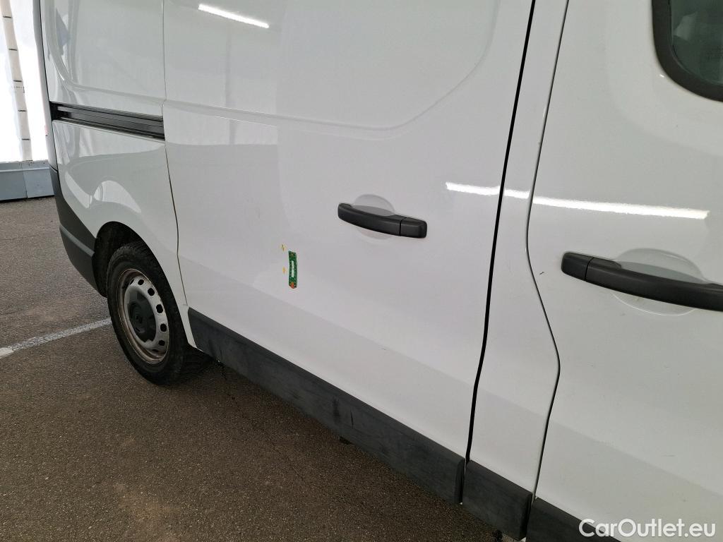  Renault  Trafic RENAULT  / 2021 / 4P / Fourgon tôlé FG CF L1H1 2T8 Blue dCi 130 #39