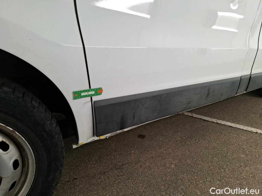  Renault  Trafic RENAULT  / 2021 / 4P / Fourgon tôlé FG CF L1H1 2T8 Blue dCi 130 #18