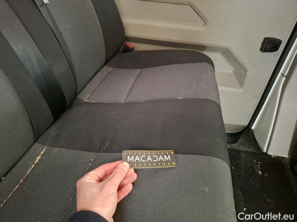  Volkswagen  Transporter T6  Fourgon Plus Comfortline 2.0 TDI 150CV BVA7 E6 #59