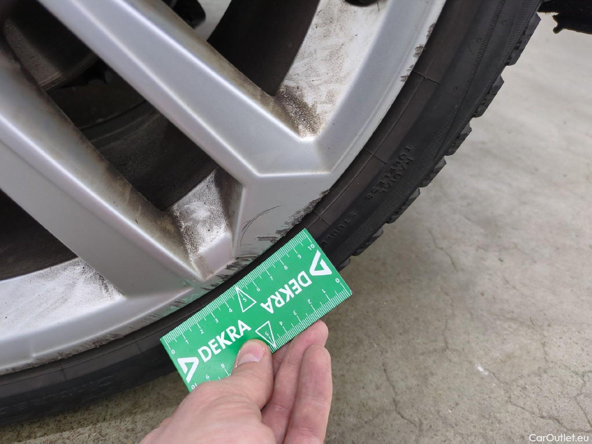  Audi  A3 AUDI  Sportback / 2020 / 5P / Berline 35 TFSI 150 MHEV S Tronic Business Line #20