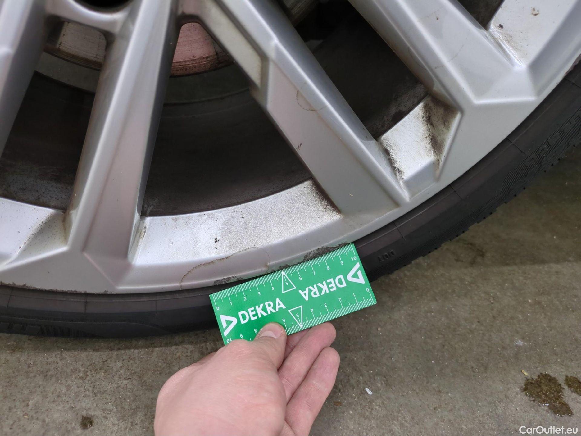  Audi  A3 AUDI  Sportback / 2020 / 5P / Berline 35 TFSI 150 MHEV S Tronic Business Line #26