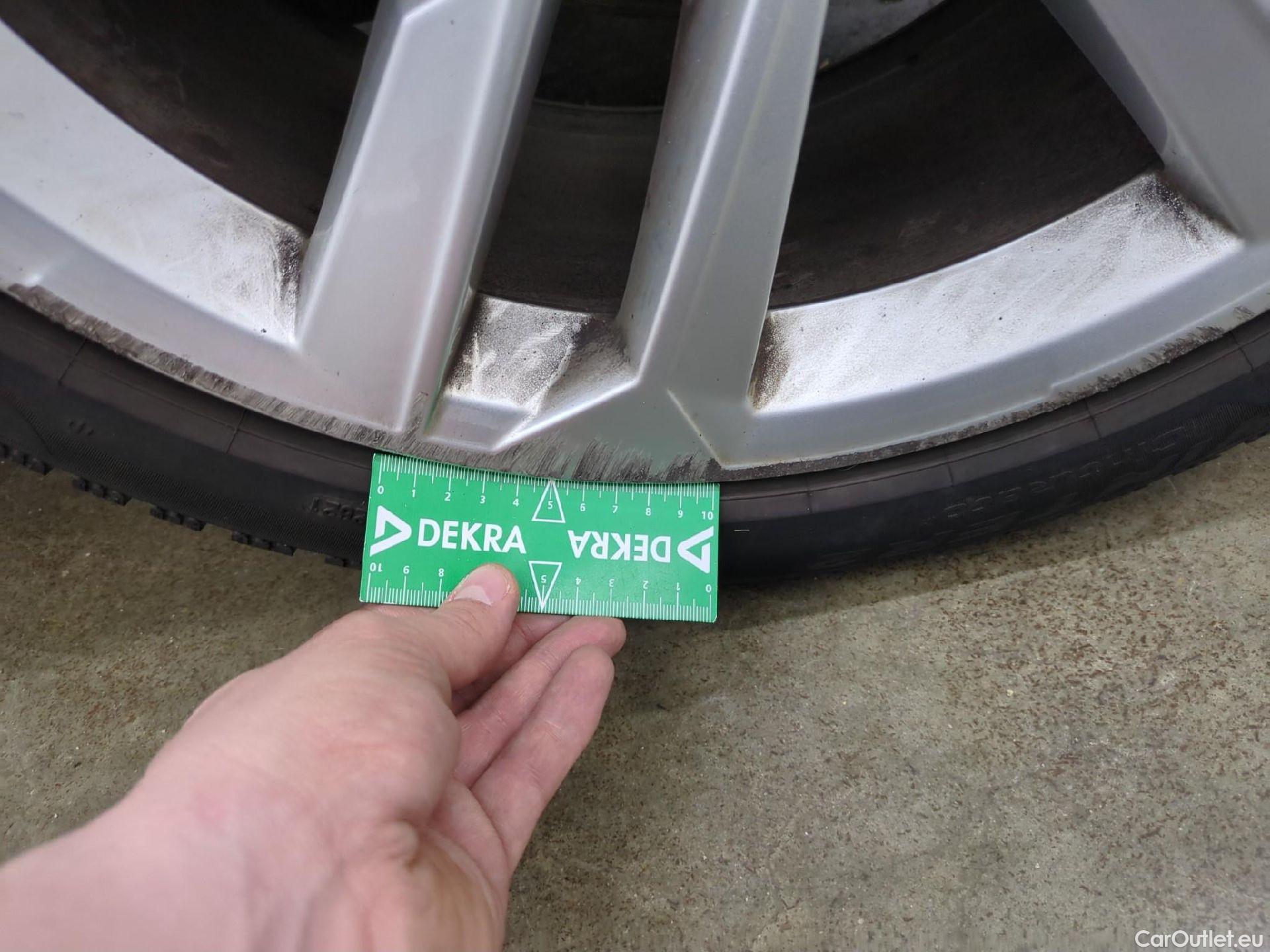  Audi  A3 AUDI  Sportback / 2020 / 5P / Berline 35 TFSI 150 MHEV S Tronic Business Line #16