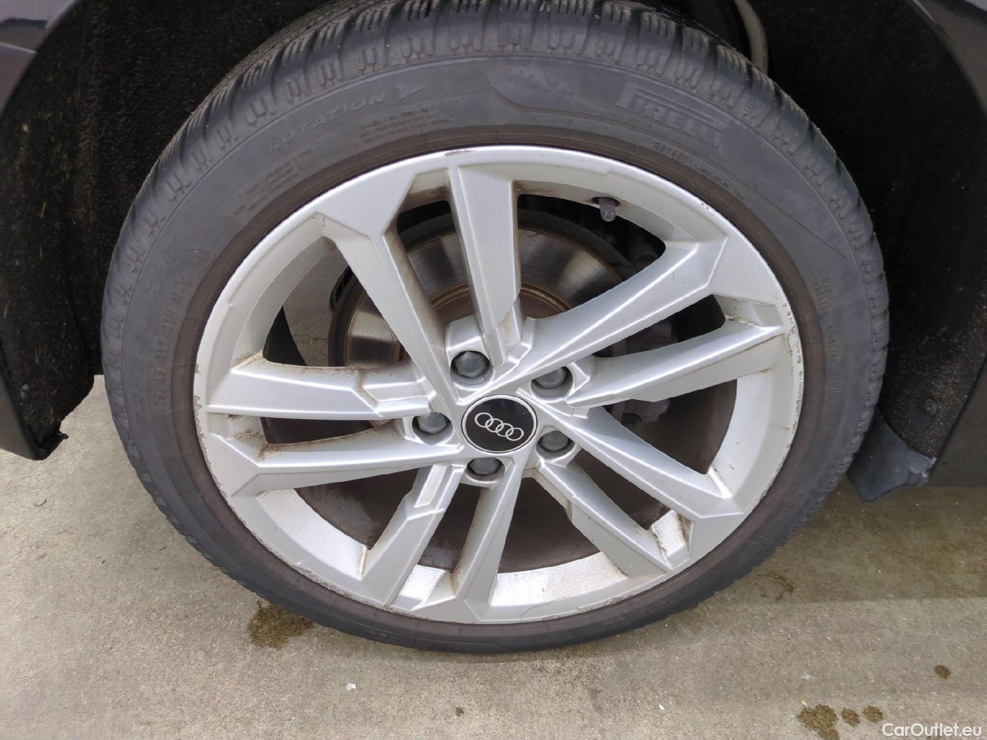  Audi  A3 AUDI  Sportback / 2020 / 5P / Berline 35 TFSI 150 MHEV S Tronic Business Line #21