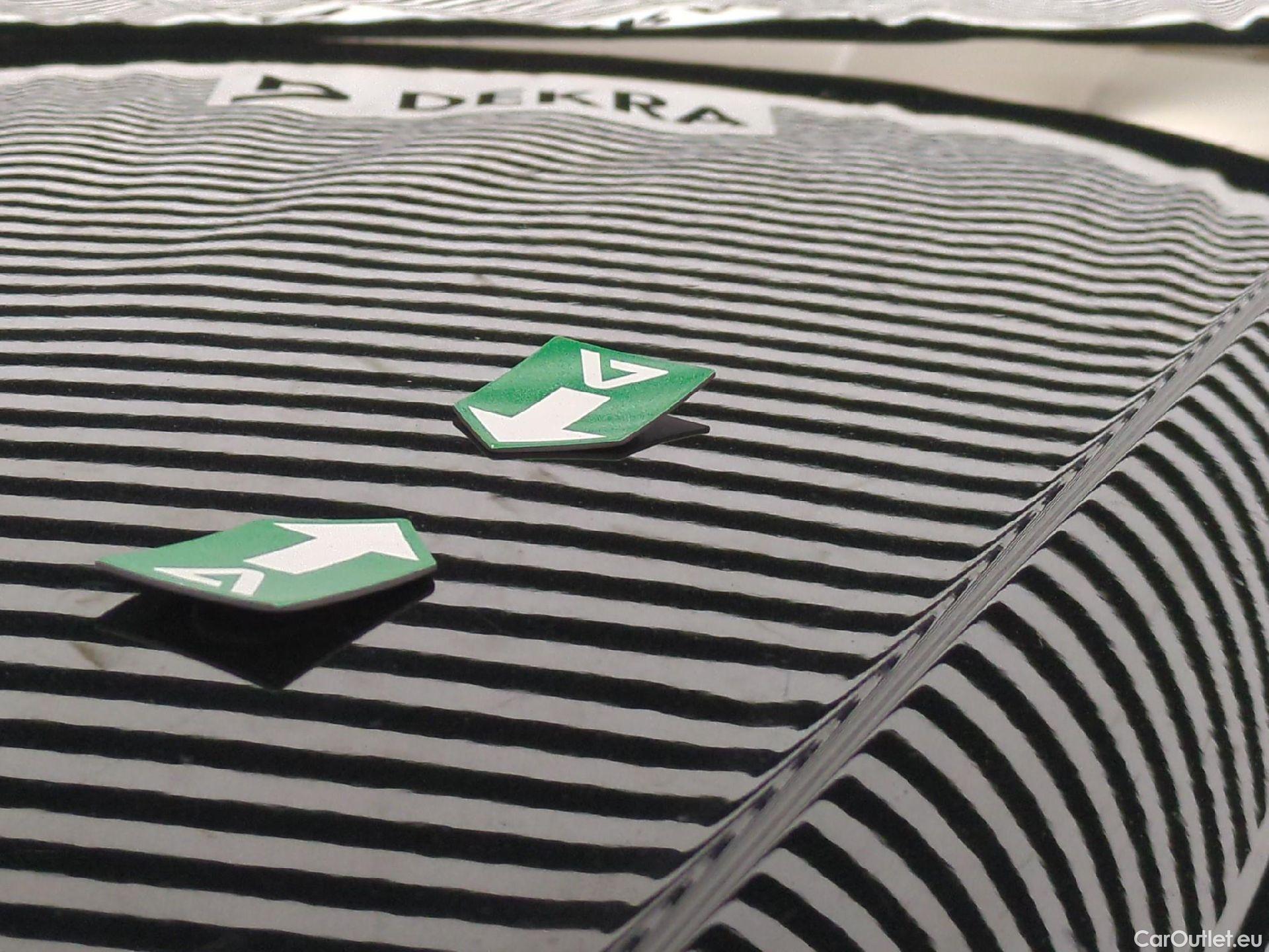  Audi  A3 AUDI  Sportback / 2020 / 5P / Berline 35 TFSI 150 MHEV S Tronic Business Line #32