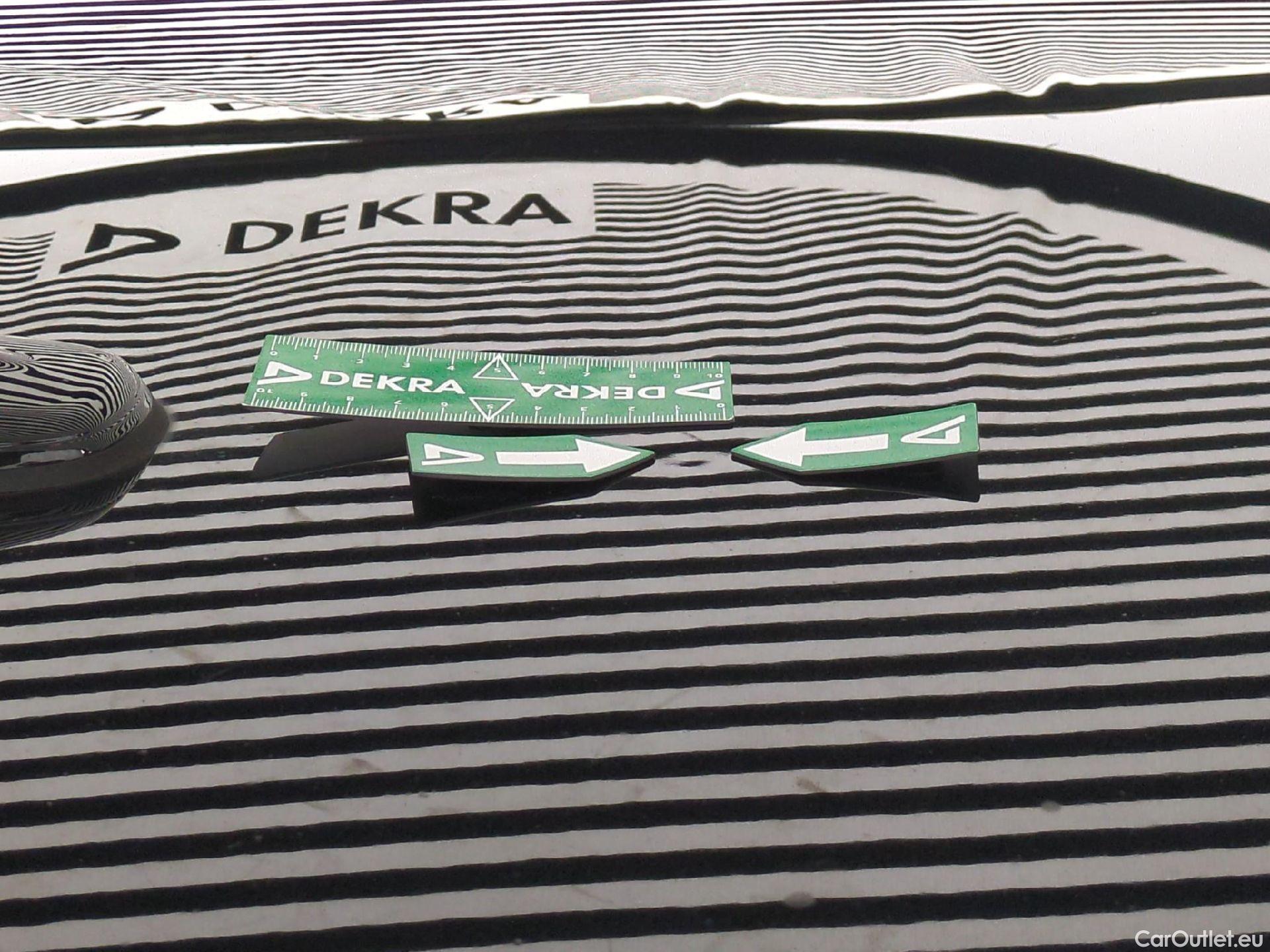  Audi  A3 AUDI  Sportback / 2020 / 5P / Berline 35 TFSI 150 MHEV S Tronic Business Line #35