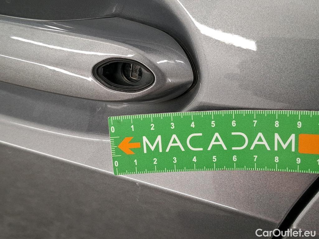  Bmw  Serie 1 BMW Série 1  2019  5P  Berline 116i DKG7 Business Design #40