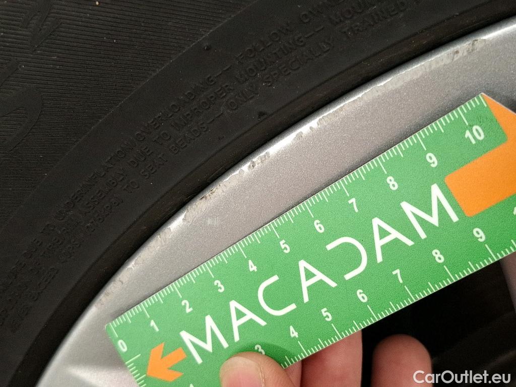  Bmw  Serie 2 BMW  Active Tourer / 2018 / 5P / monospace 225xe Business Design Auto #49