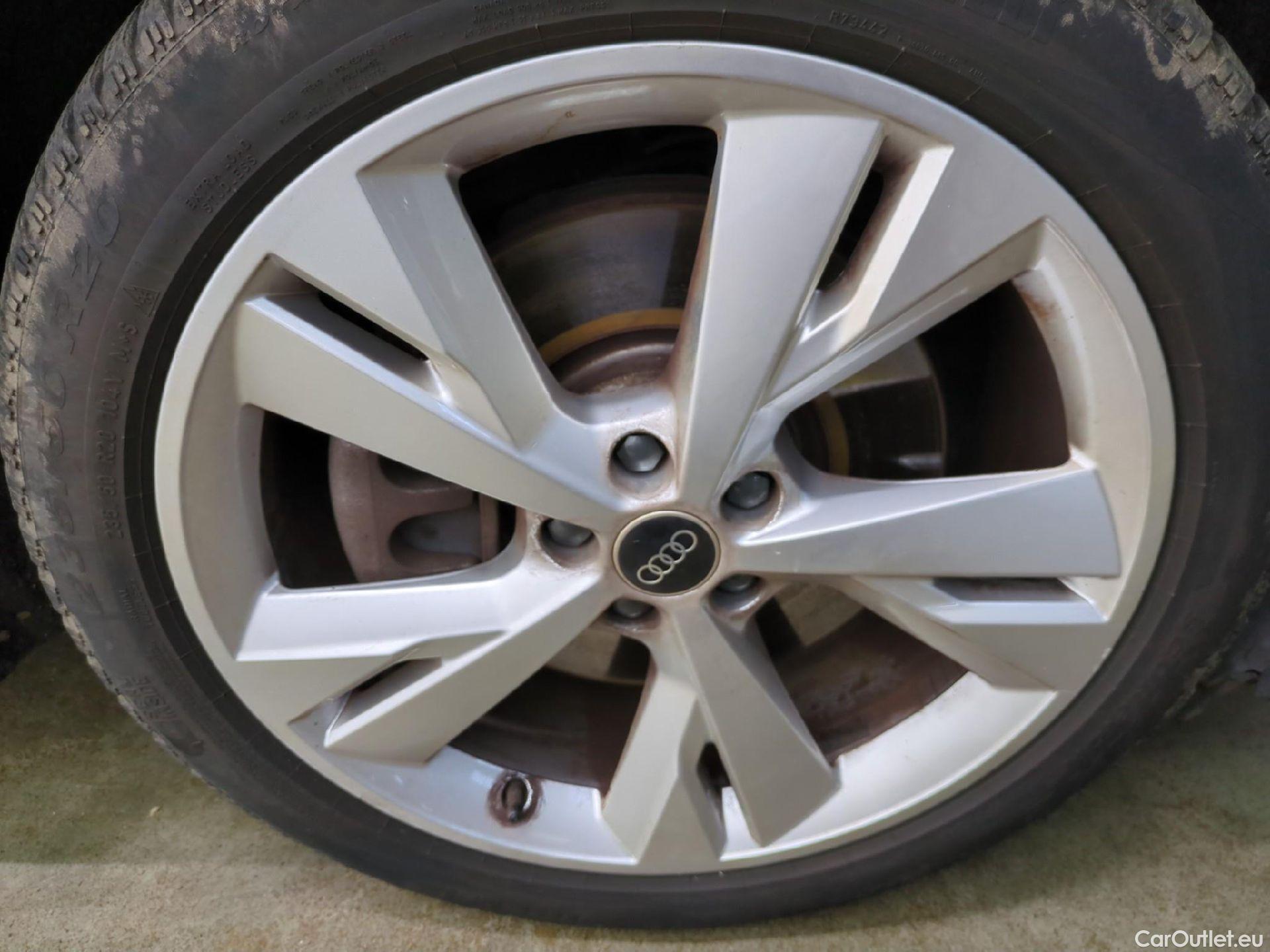  Audi  Q4 E-Tron  40 e-tron S line 55kWh BVA #2