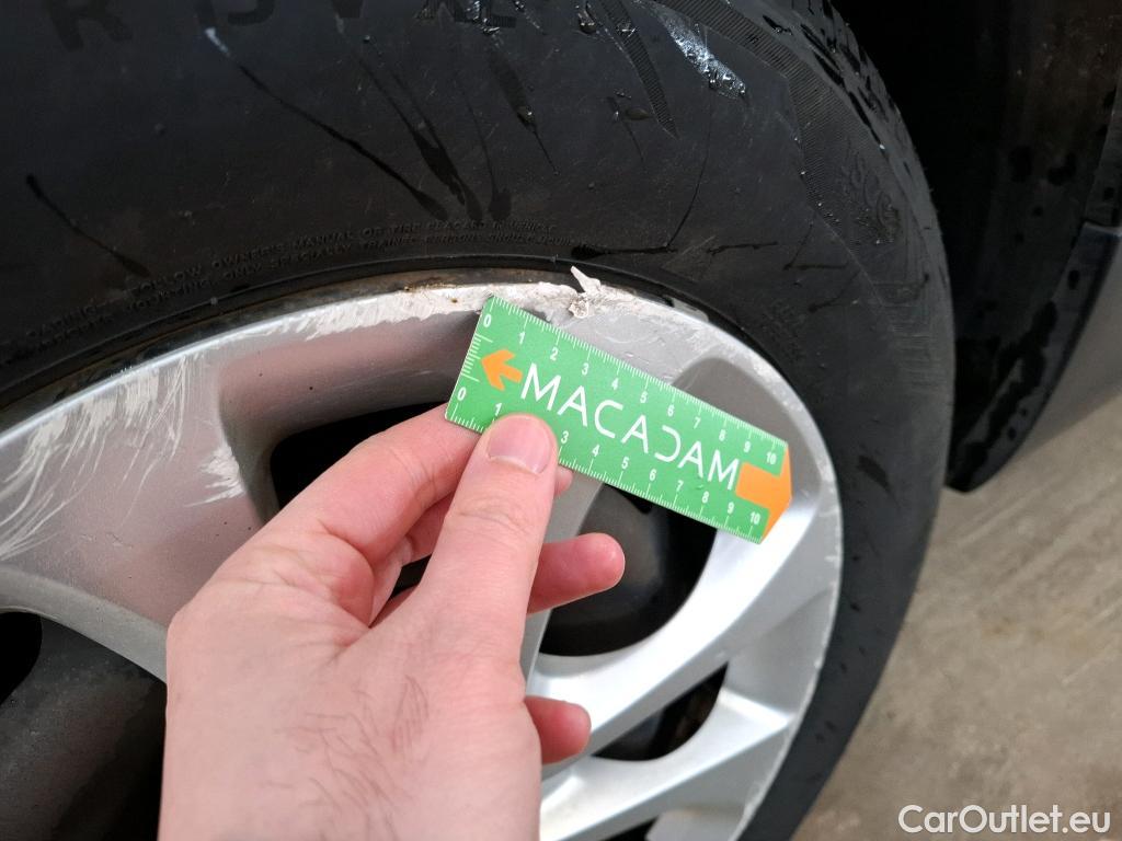  Citroen  C3 CITROEN  5p Berline BlueHDi 75 S&S BVM Feel Business #18