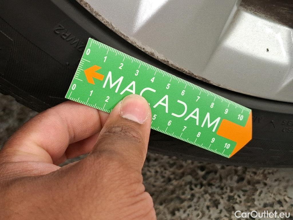  Bmw  Serie 2 BMW  Active Tourer / 2018 / 5P / monospace 225xe Business Design Auto #21