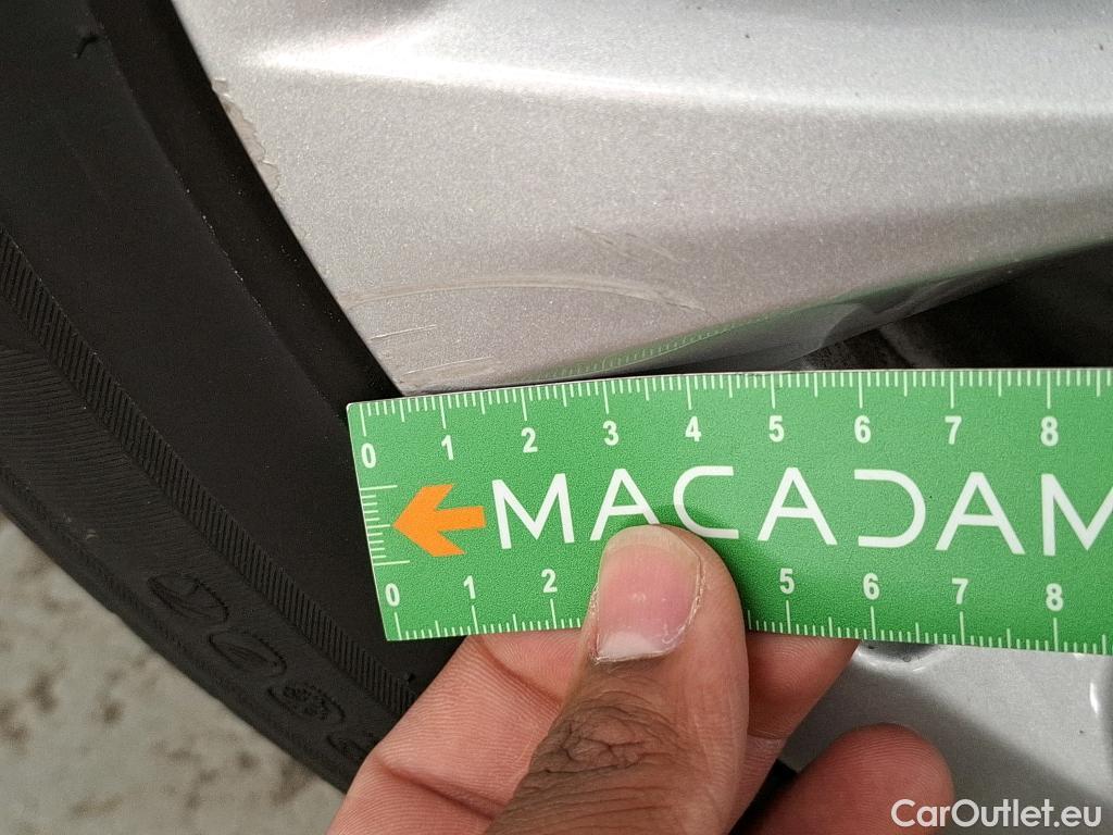  Bmw  Serie 2 BMW  Active Tourer / 2018 / 5P / monospace 225xe Business Design Auto #46