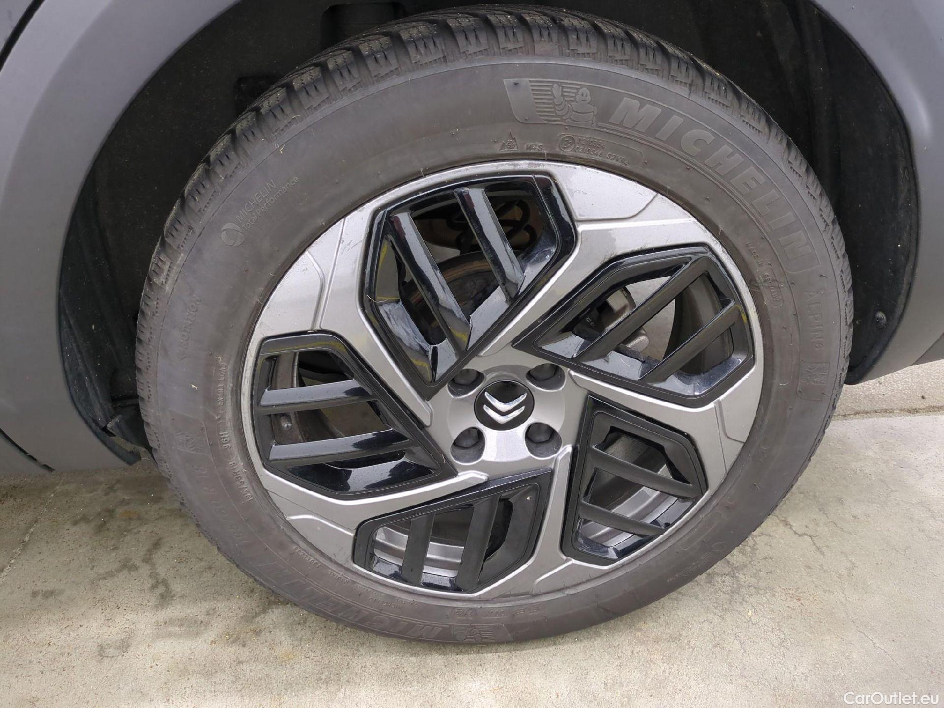  Citroen  C4 X (2022) PureTech 130 S&S EAT8 Feel Pack / GARANTIE CONSTRUCTEUR VOIR PHOTO 2 #31