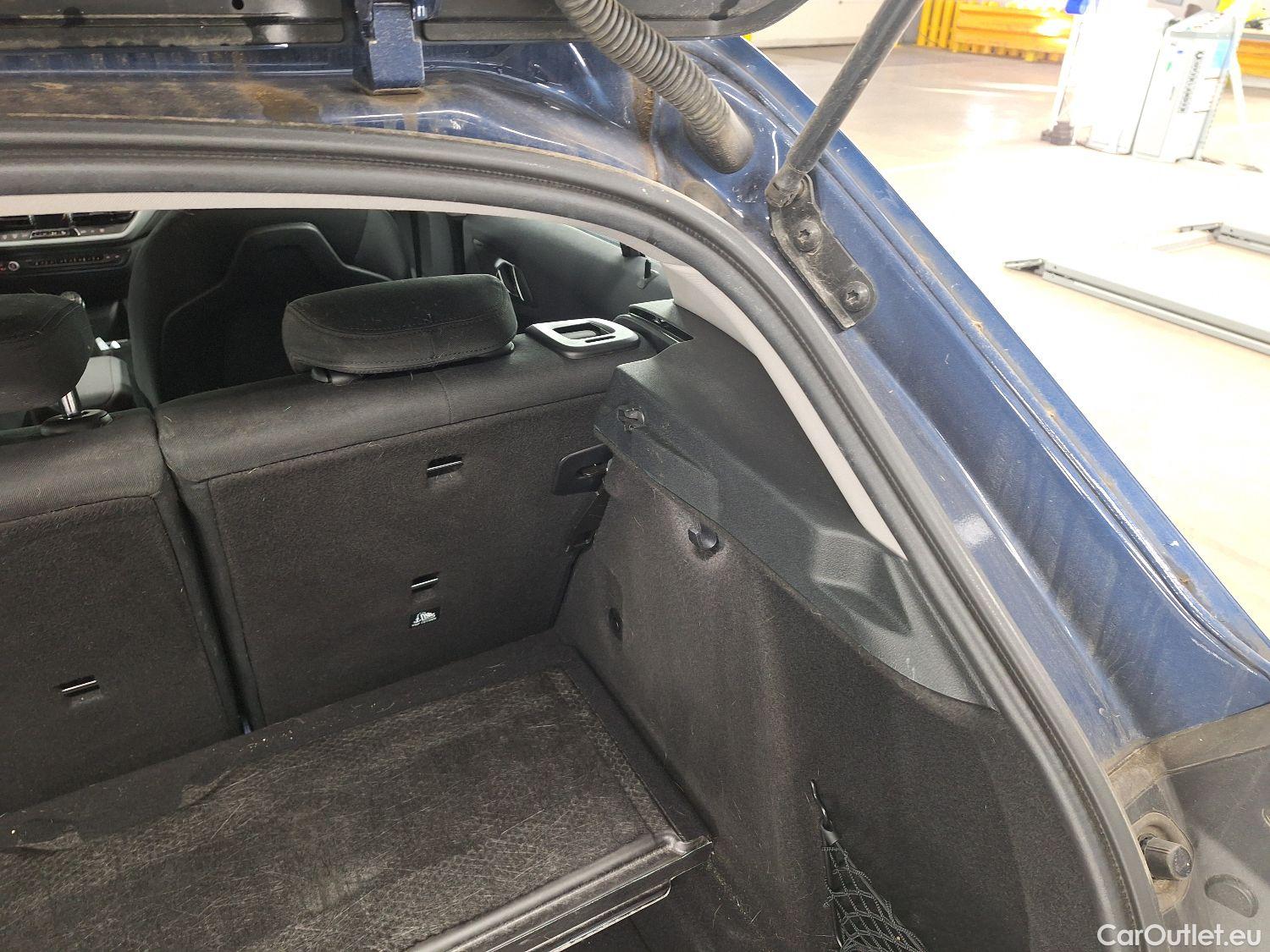  Bmw  Serie 1 BMW, 1-serie '19, BMW 1 Reeks Hatch 116d (85 kW) 5d #21