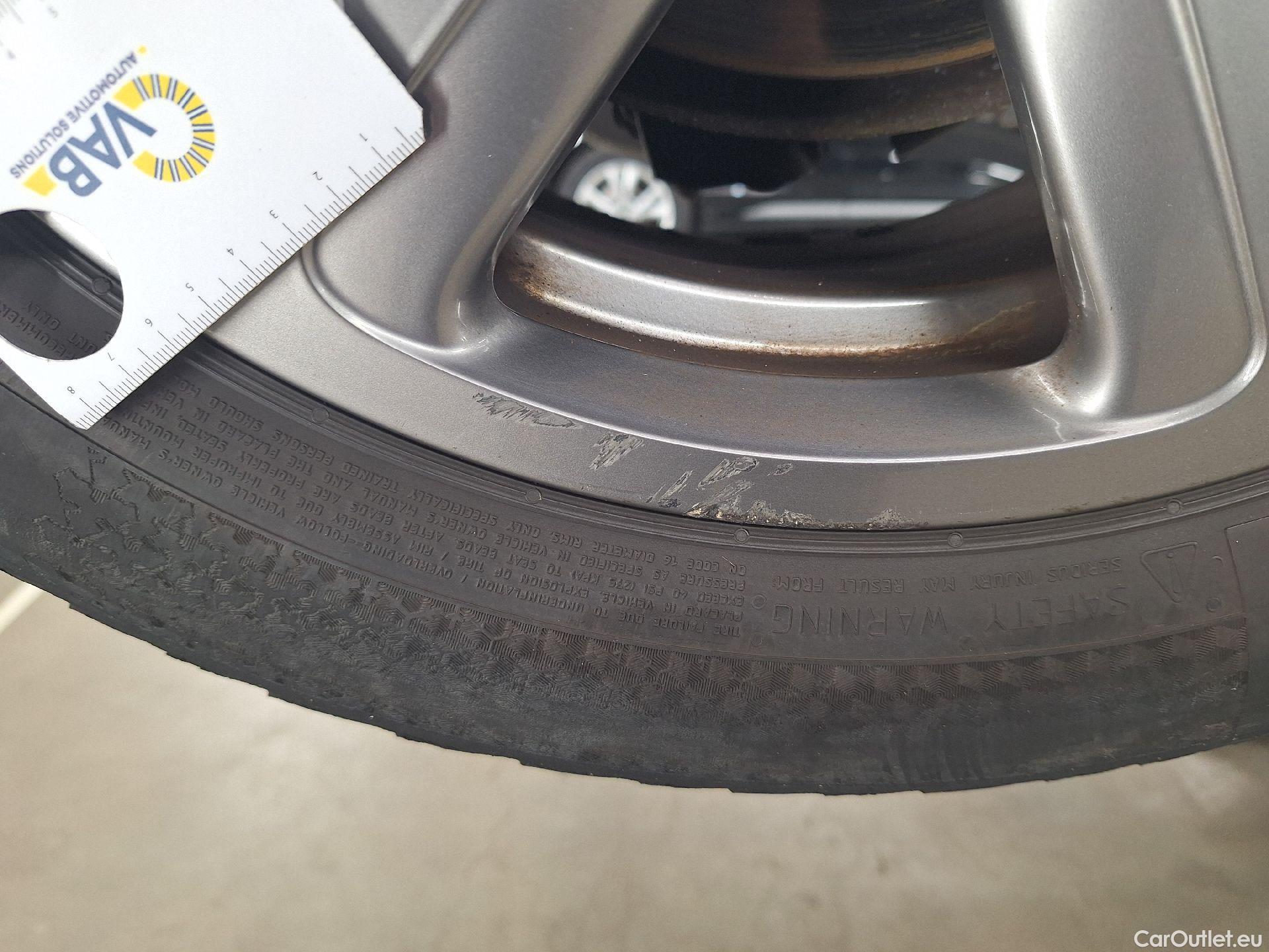  Bmw  Serie 2 BMW, 2-serie Gr.Coupé '19, BMW 2 Reeks Gran Coupé 216dA (85kW) 4d #23