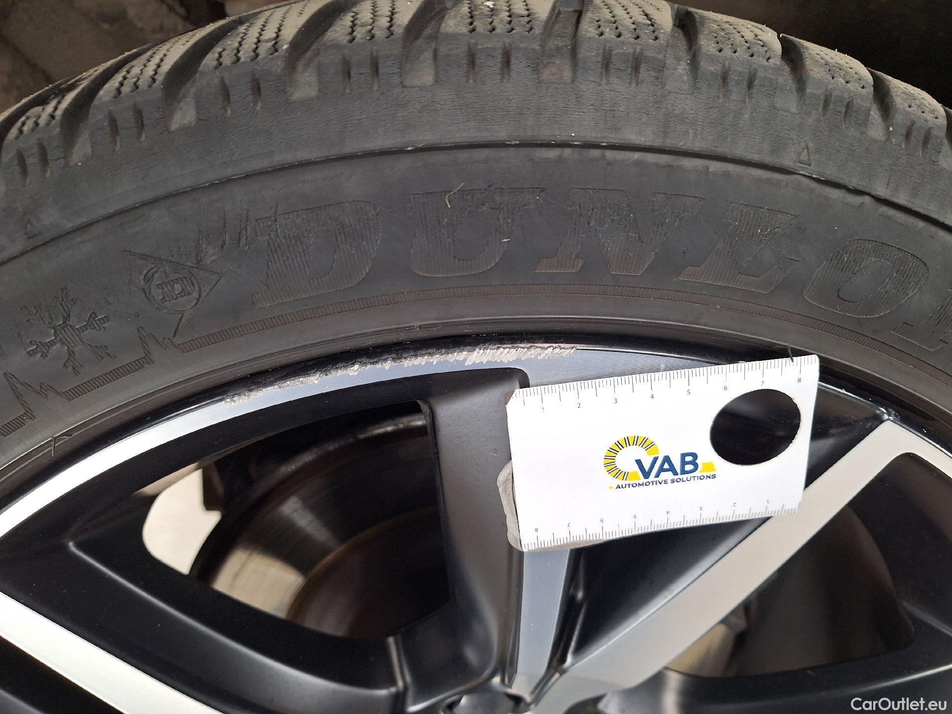  Volvo  V60 Volvo,  '18, Volvo  B4 D R-Design Aut. 5d #13