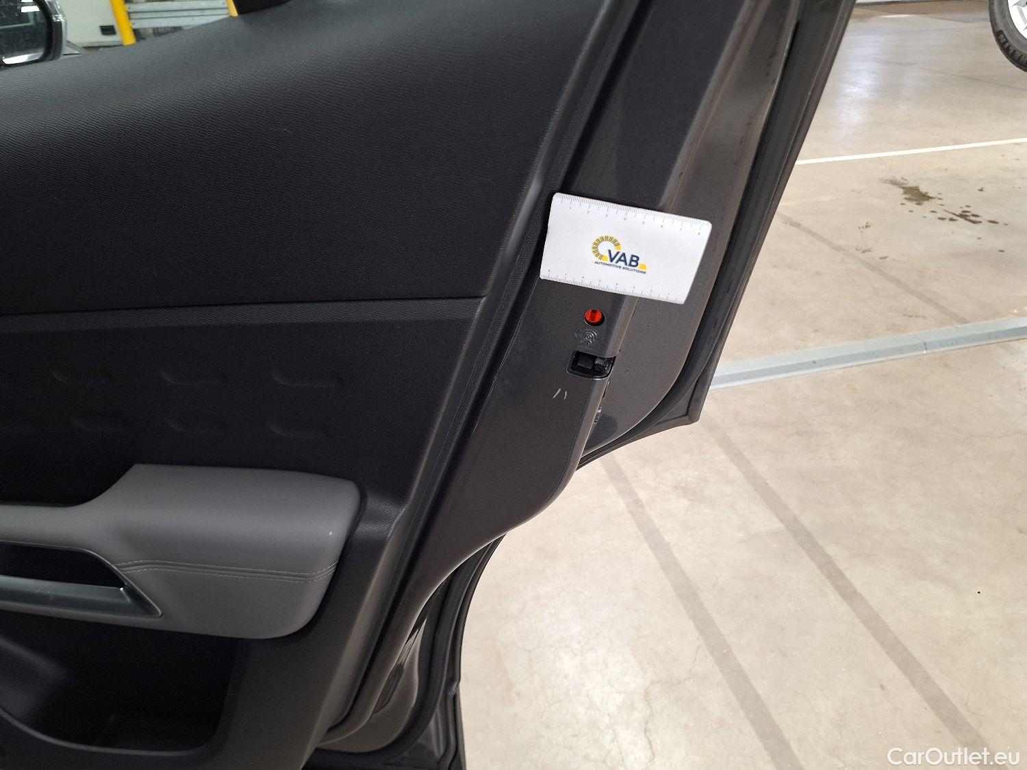  Citroen  C5 Citroën,  Aircross '18 PHEV, Citroën  Aircross Hybrid 225 e-EAT8 Business GPS #33