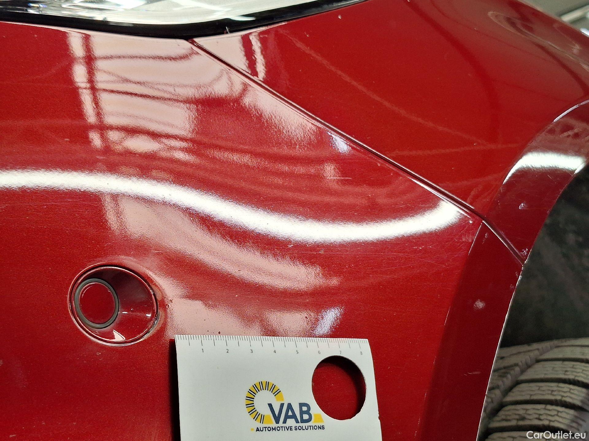  Ford  Mondeo Ford,  5d '14, Ford  2.0TDCi 110kW Vignale 4d #53