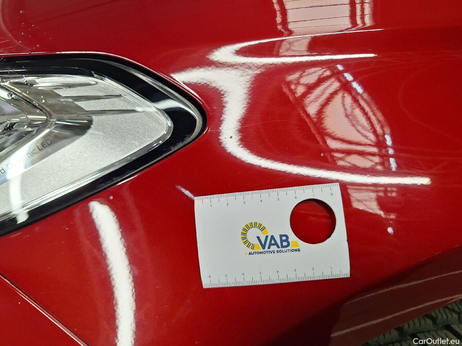  Ford  Mondeo Ford,  5d '14, Ford  2.0TDCi 110kW Vignale 4d #30