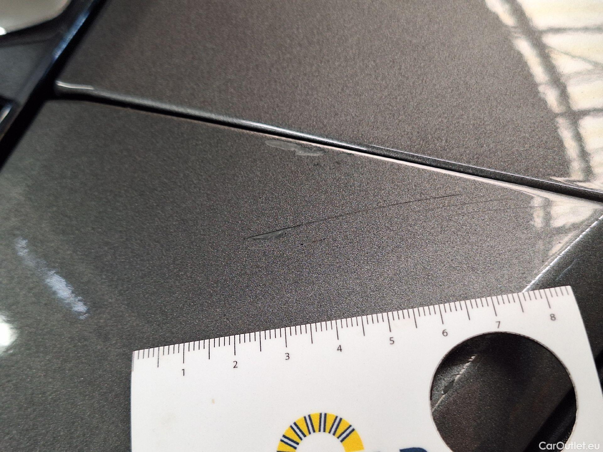  Mercedes  GLB Mercedes,  '19, Mercedes-Benz   180 d Business Solution 5d #24