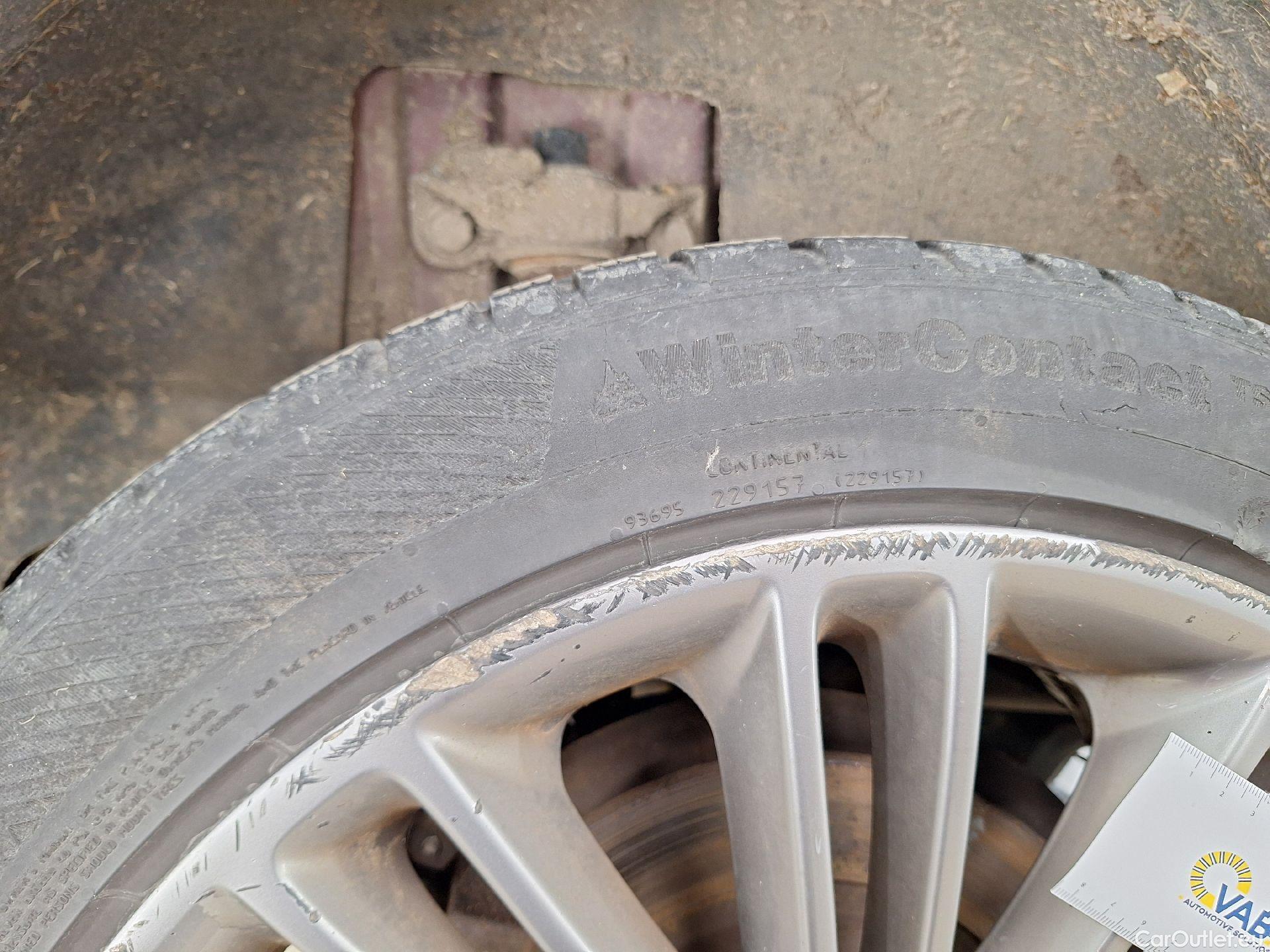  Ford  Mondeo Ford,  5d '14, Ford  2.0TDCi 110kW Vignale 4d #67