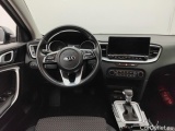  KIA  XCeed KIA  1.6 CRDi 136 MHEV DCT More 5d #9
