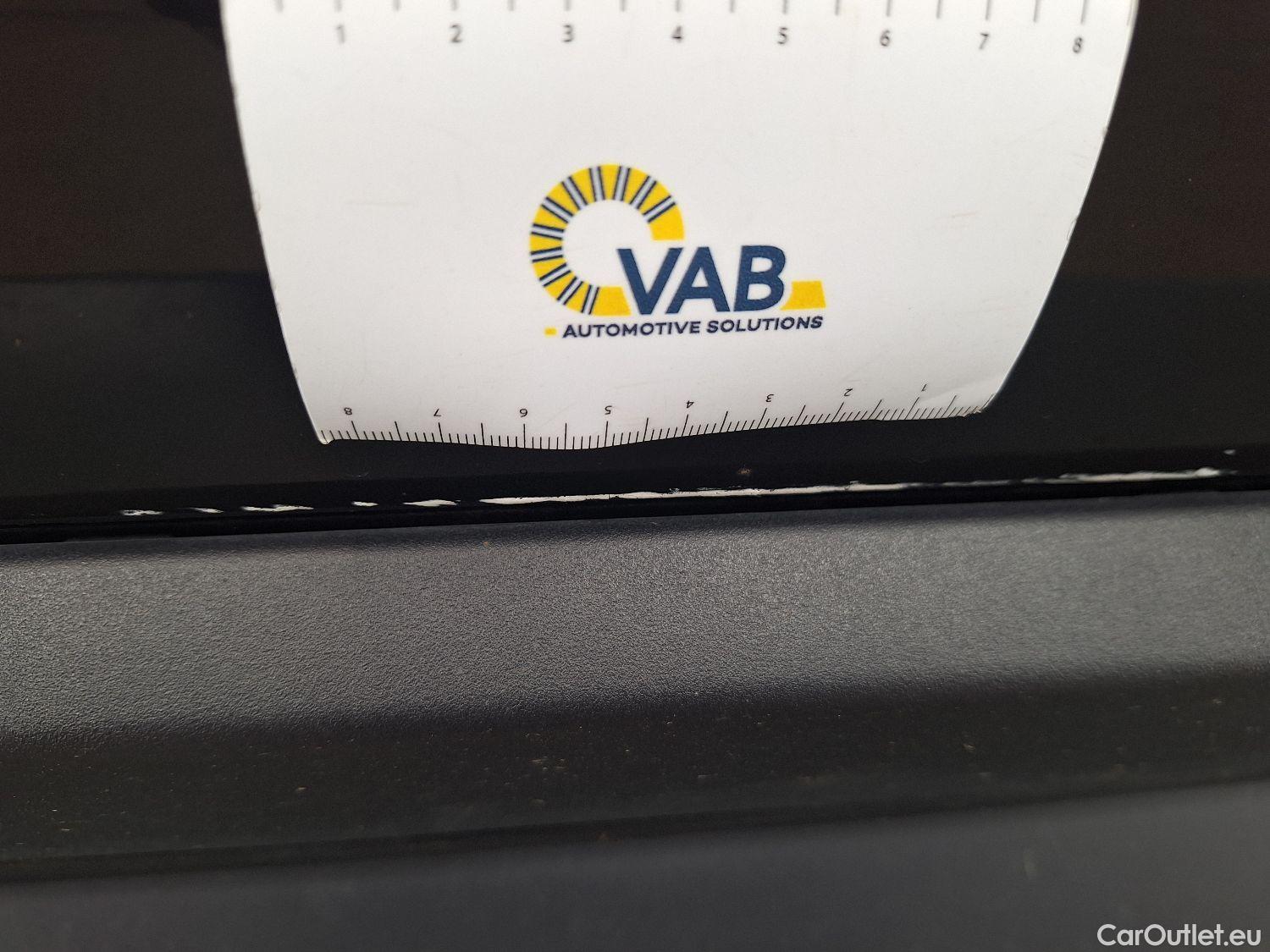  Bmw  X1 BMW,  FL'19, BMW  sDrive18iA (100 kW) 5d #27