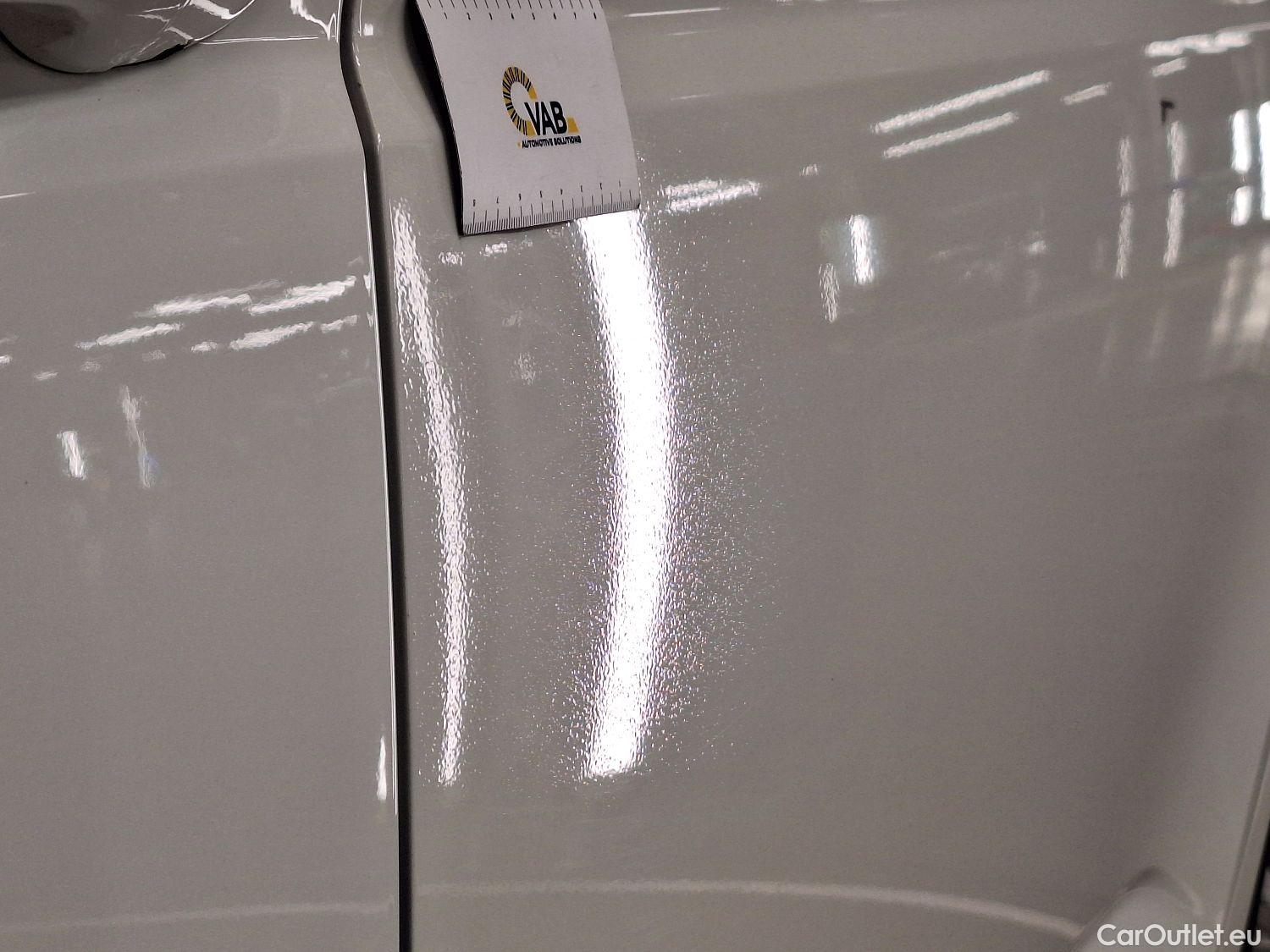  Volkswagen  Touran VW,  '15, Volkswagen  2.0 TDi 85kW Highline DSG 5d #45