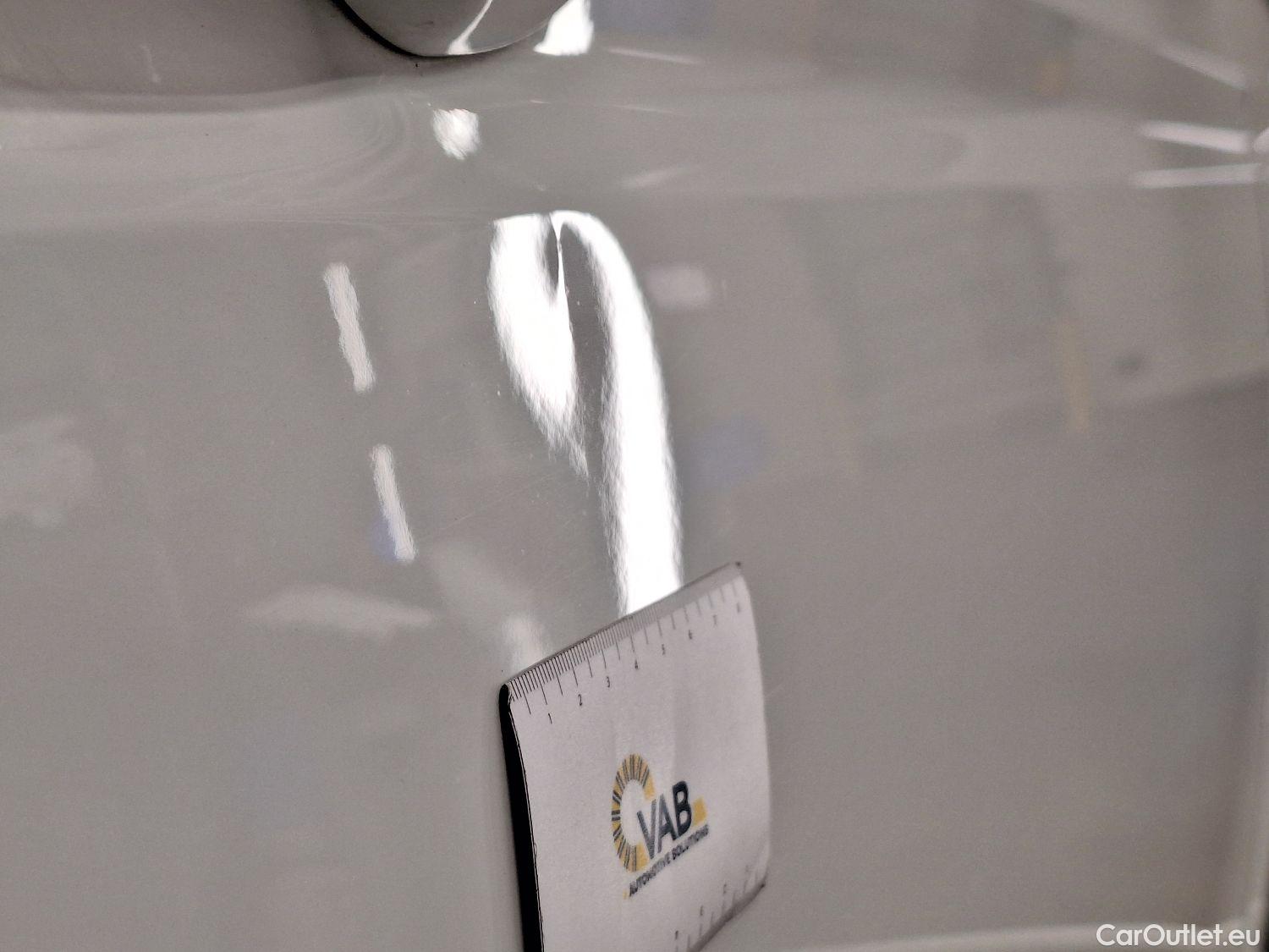  Volkswagen  Touran VW,  '15, Volkswagen  2.0 TDi 85kW Highline DSG 5d #3