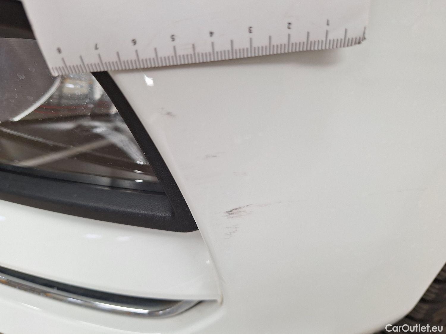  Volkswagen  Touran VW,  '15, Volkswagen  2.0 TDi 85kW Highline DSG 5d #39