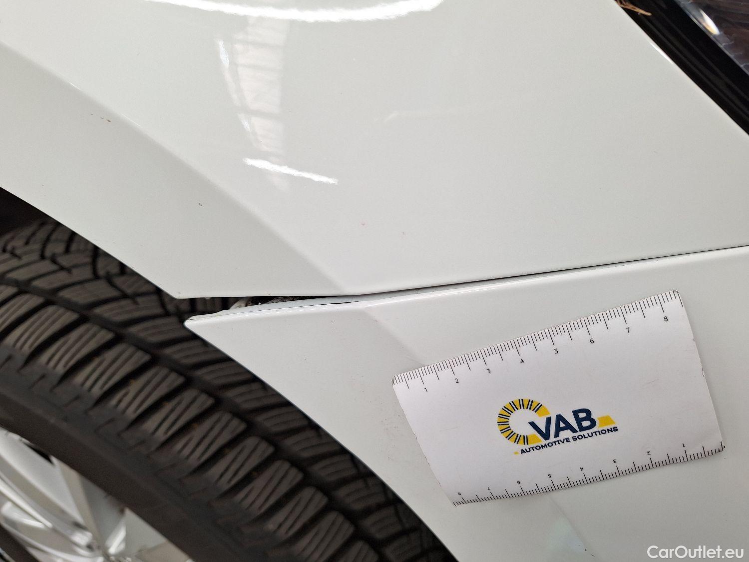  Volkswagen  Touran VW,  '15, Volkswagen  2.0 TDi 85kW Highline DSG 5d #37