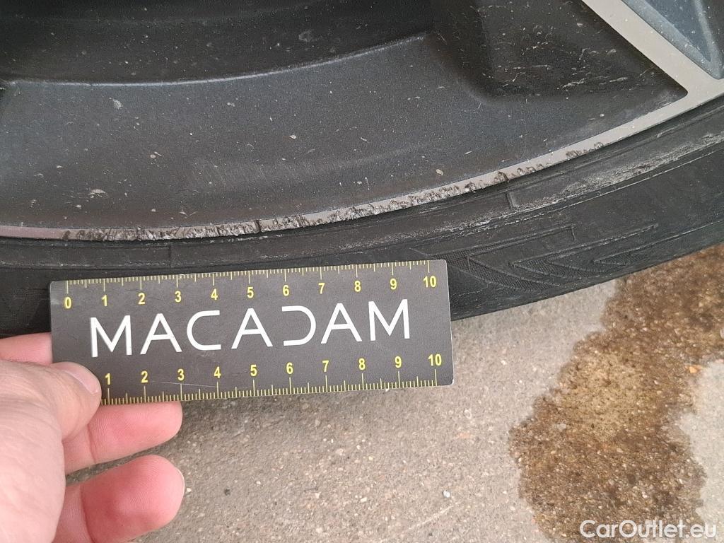  Bmw  Serie 1 Série 1 Berline 118 i Edition Sport 1.5 135CV BVA7 E6d #28