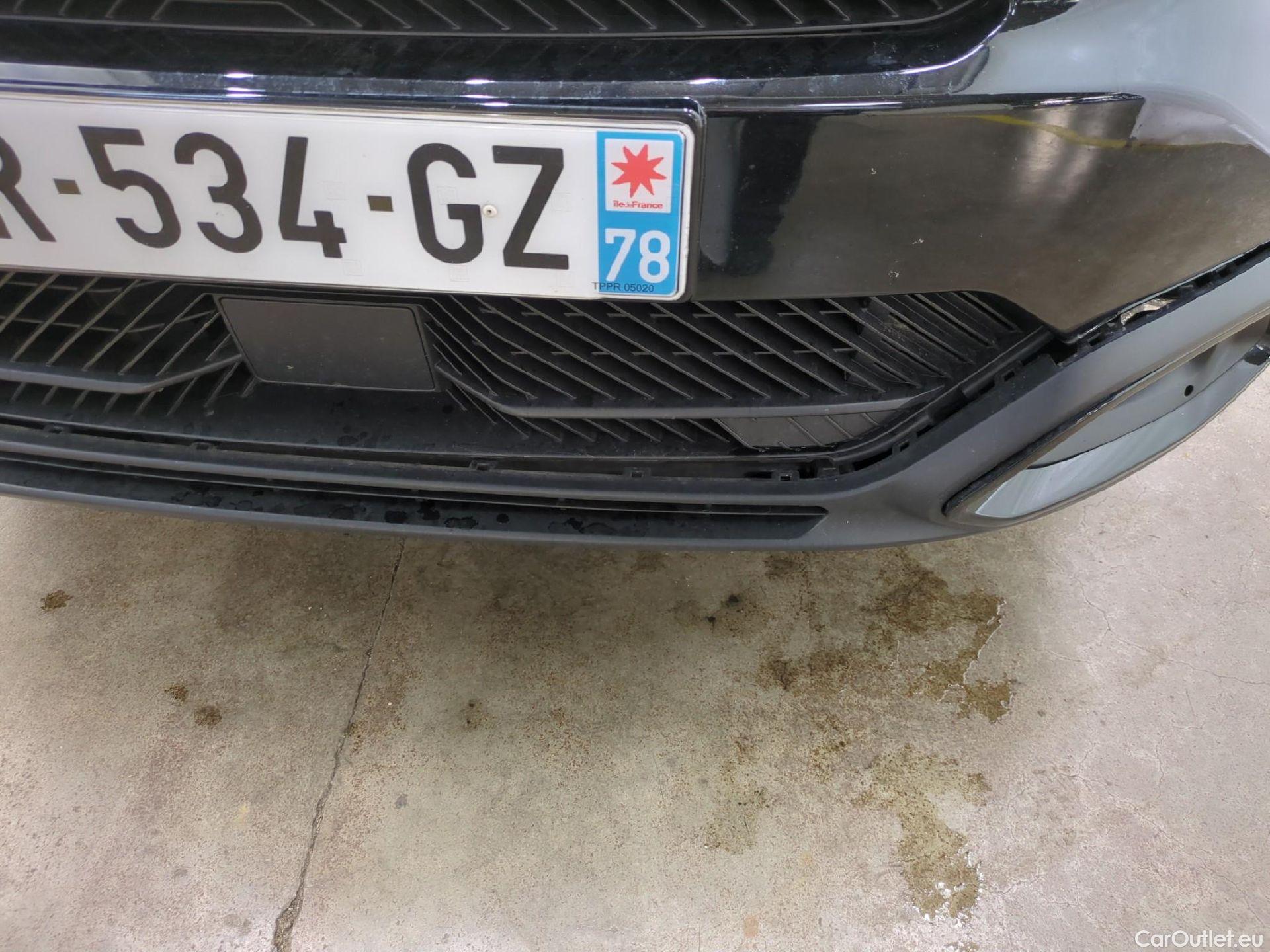  Citroen  C4  X Feel Pack 1.2 PureTech 130CV BVA8 6E #38