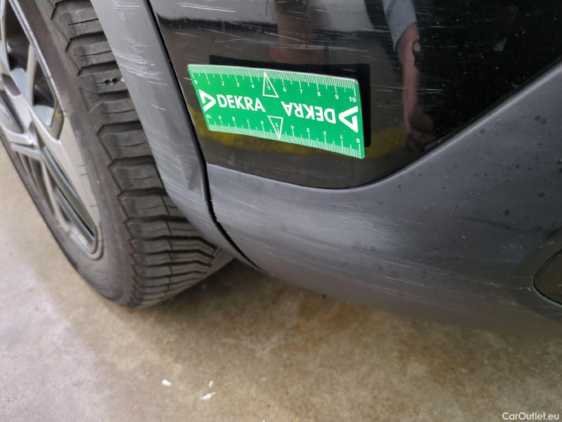  Citroen  C4  X Feel Pack 1.2 PureTech 130CV BVA8 6E #33