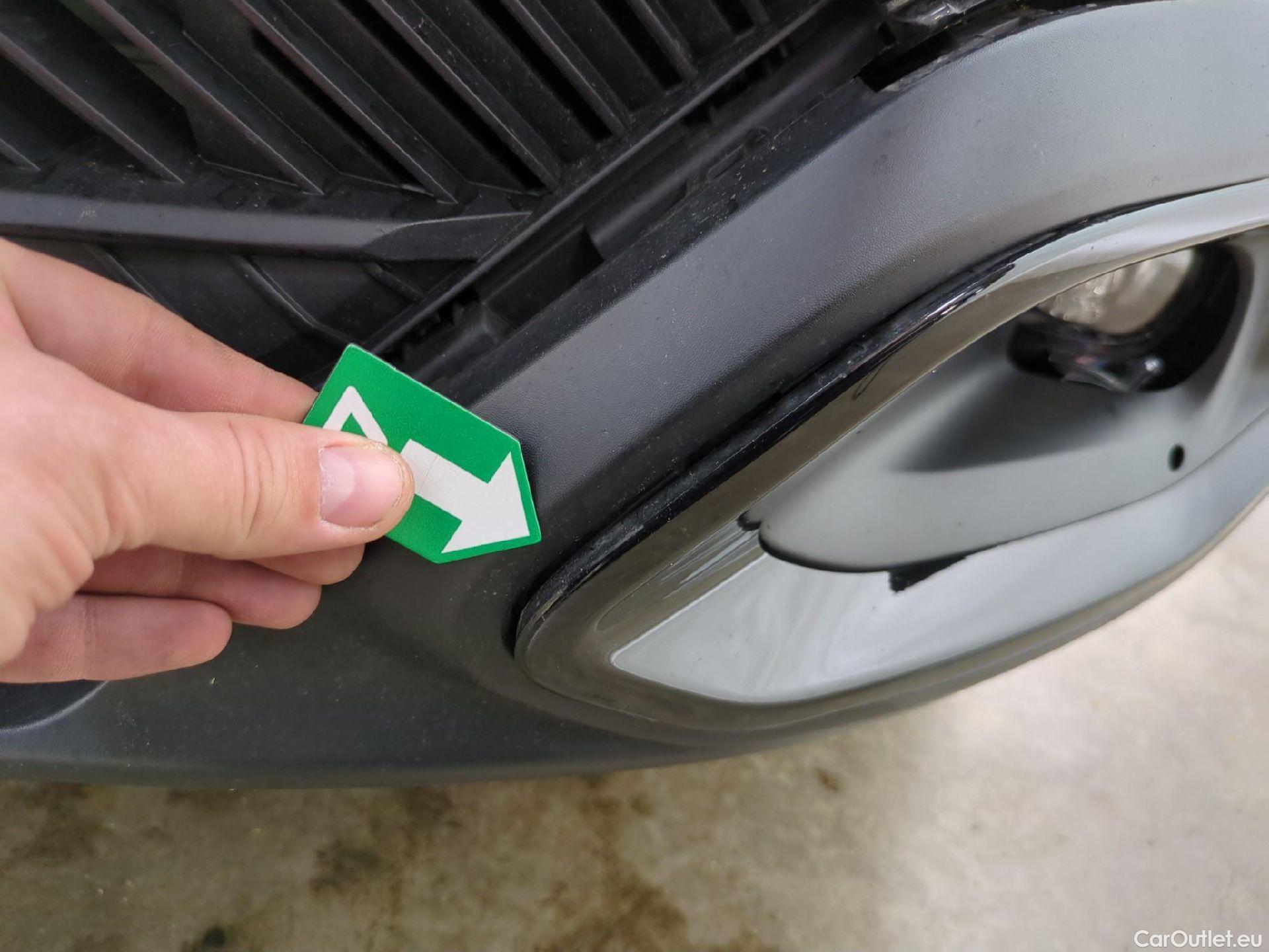  Citroen  C4  X Feel Pack 1.2 PureTech 130CV BVA8 6E #39