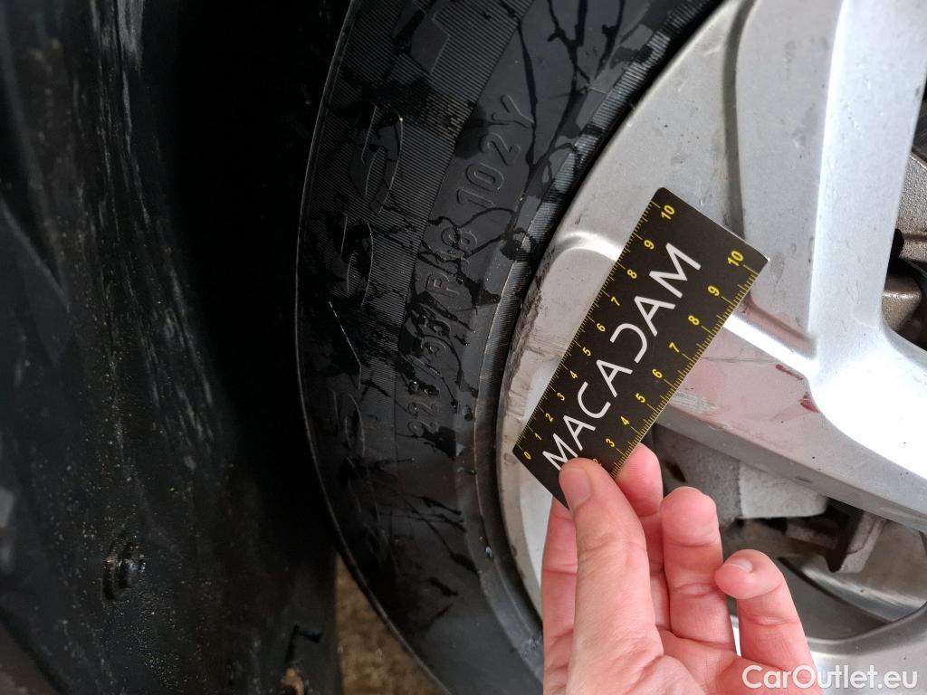  Citroen  C5 CITROEN  Aircross / 2018 / 5P / SUV Hybrid 225 ë-EAT8 Business #18