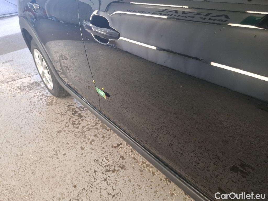  Citroen  C3  Feel Business 1.2 PureTech 80CV BVM5 E6d #4