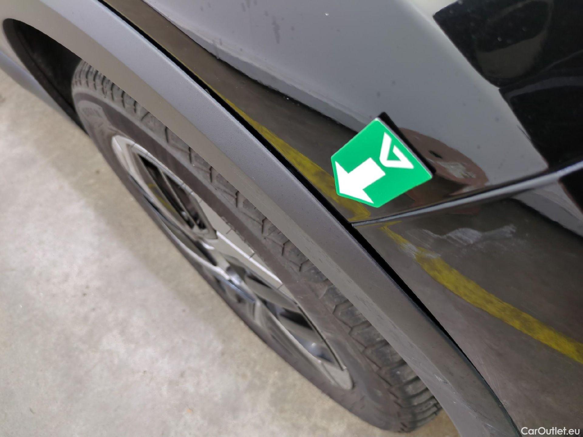  Citroen  C4  X Feel Pack 1.2 PureTech 130CV BVA8 6E #28