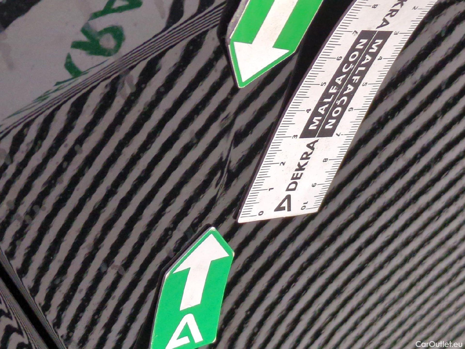  Citroen  C4  X Feel Pack 1.2 PureTech 130CV BVA8 6E #46