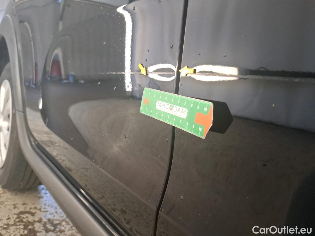  Citroen  C3  Feel Business 1.2 PureTech 80CV BVM5 E6d #2