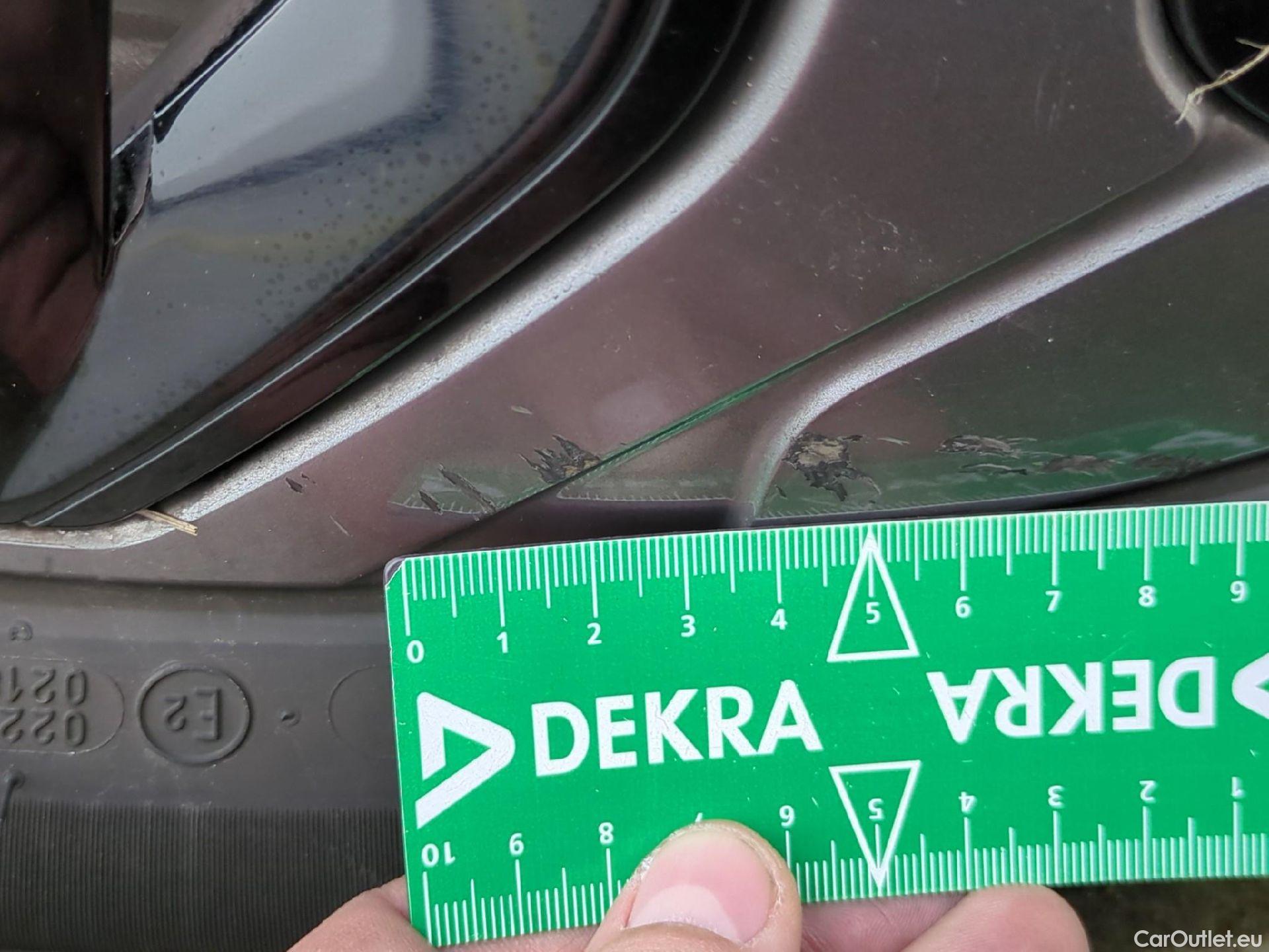  Citroen  C4  X Feel Pack 1.2 PureTech 130CV BVA8 6E #9