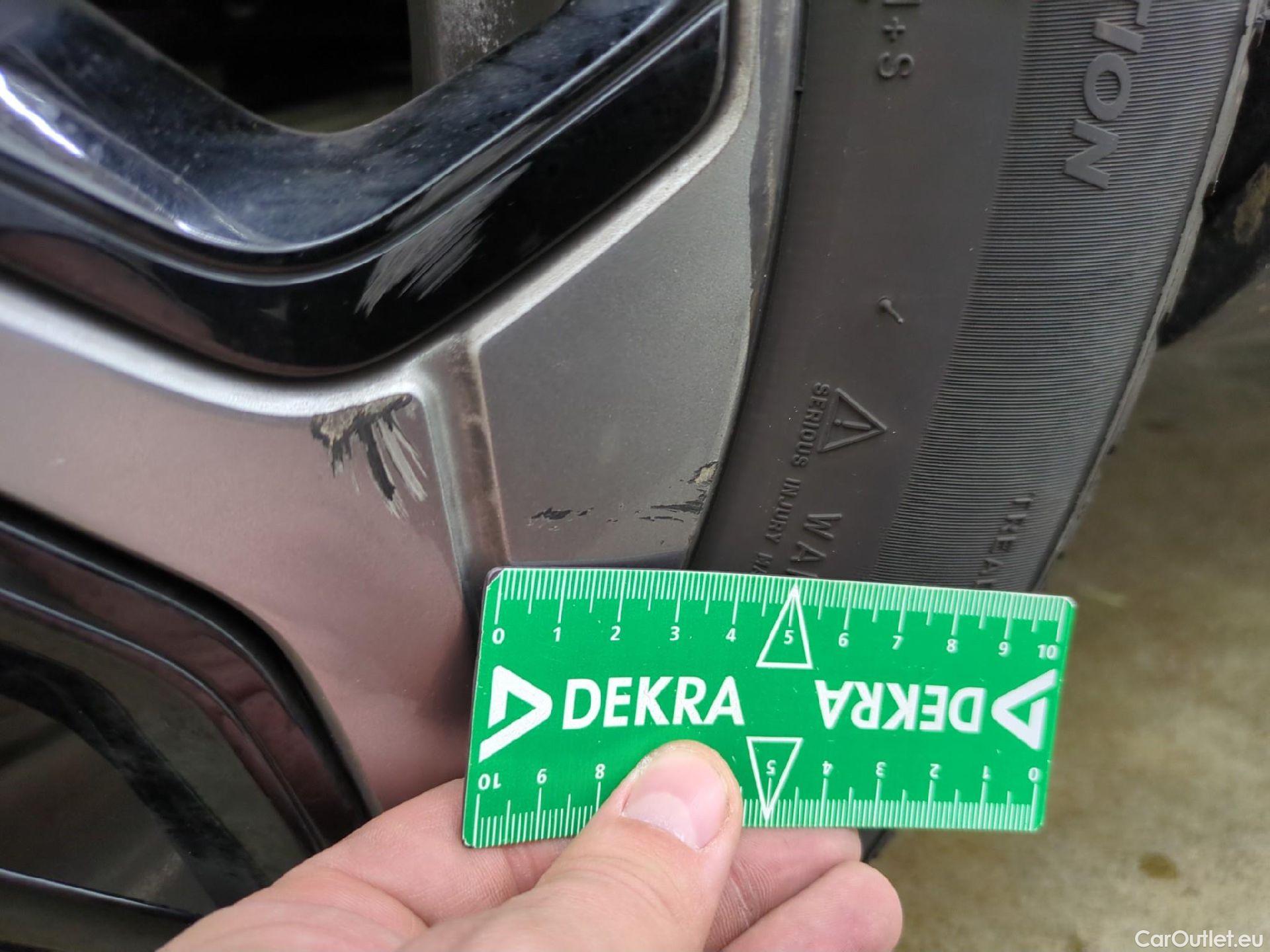  Citroen  C4  X Feel Pack 1.2 PureTech 130CV BVA8 6E #17