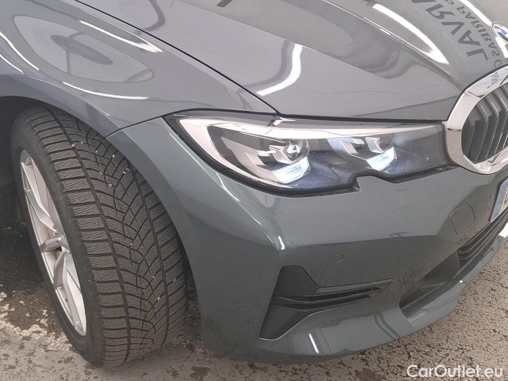  Bmw  Serie 3 Série 3 Touring 318 d Lounge 2.0 150CV BVA8 E6d #17