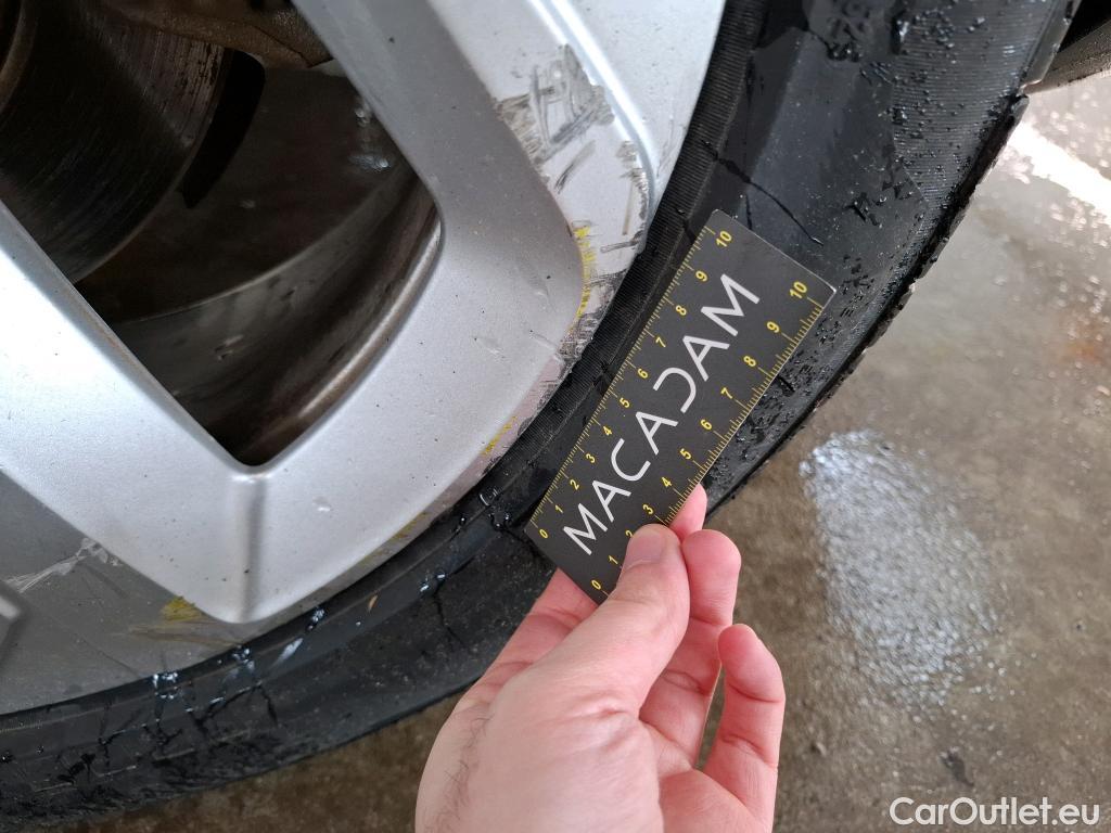  Citroen  C5 CITROEN  Aircross / 2018 / 5P / SUV Hybrid 225 ë-EAT8 Business #24