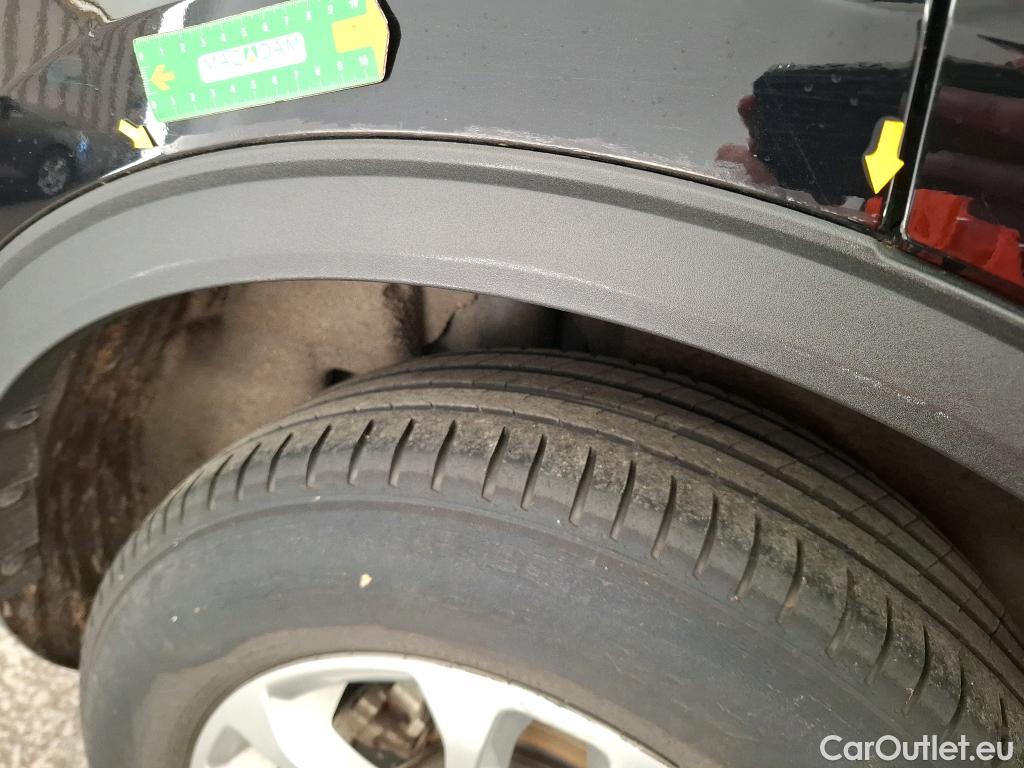  Ford  Kuga FORD  / 2019 / 5P / SUV 2.5 190 hybrid Flexifuel Pshift Titanium #5