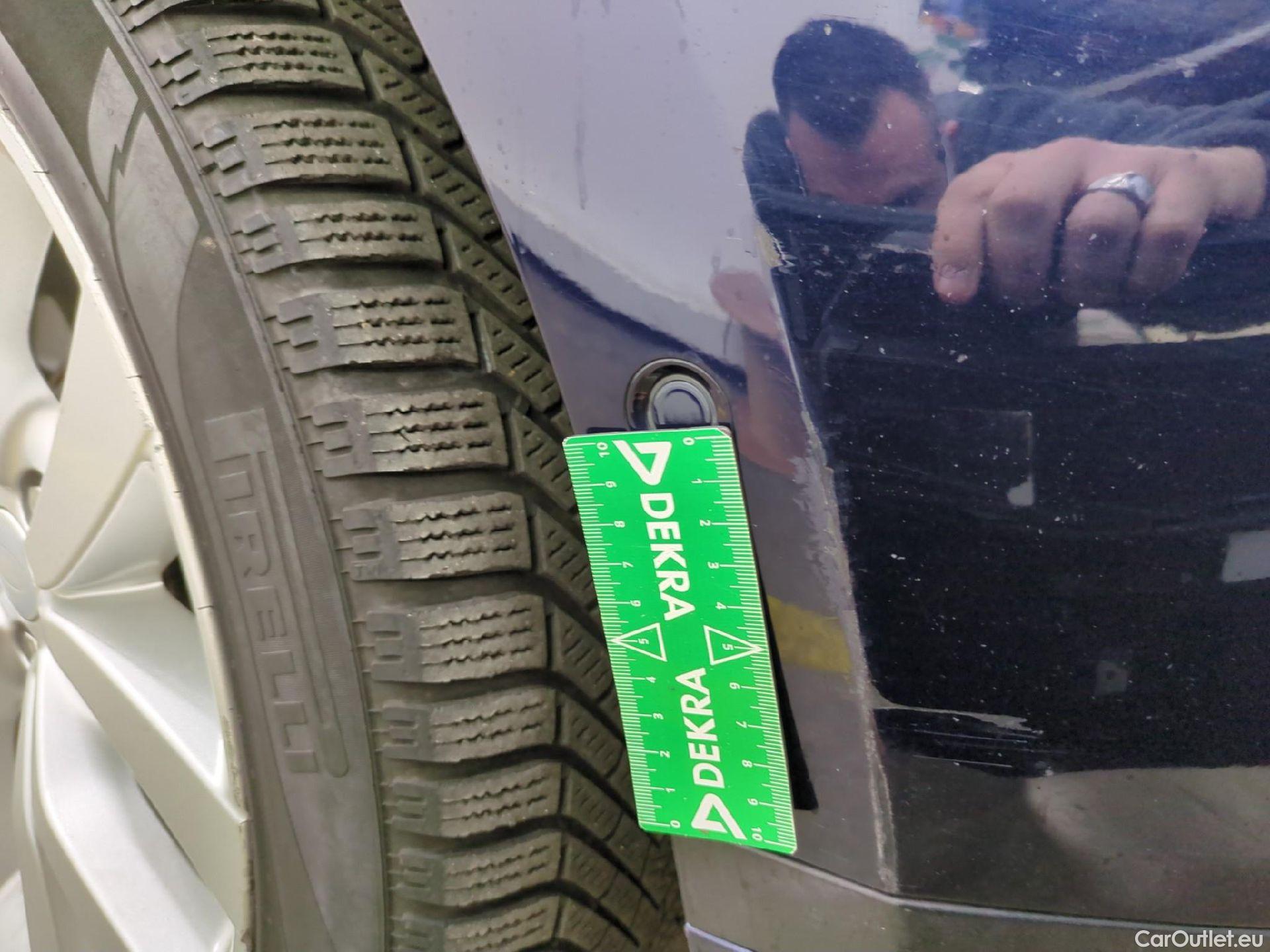  Land Rover  Range Rover Evoque LAND ROVER  / 2018 / 5P / SUV 1.5 P300e PHEV BVA 4WD SE #34