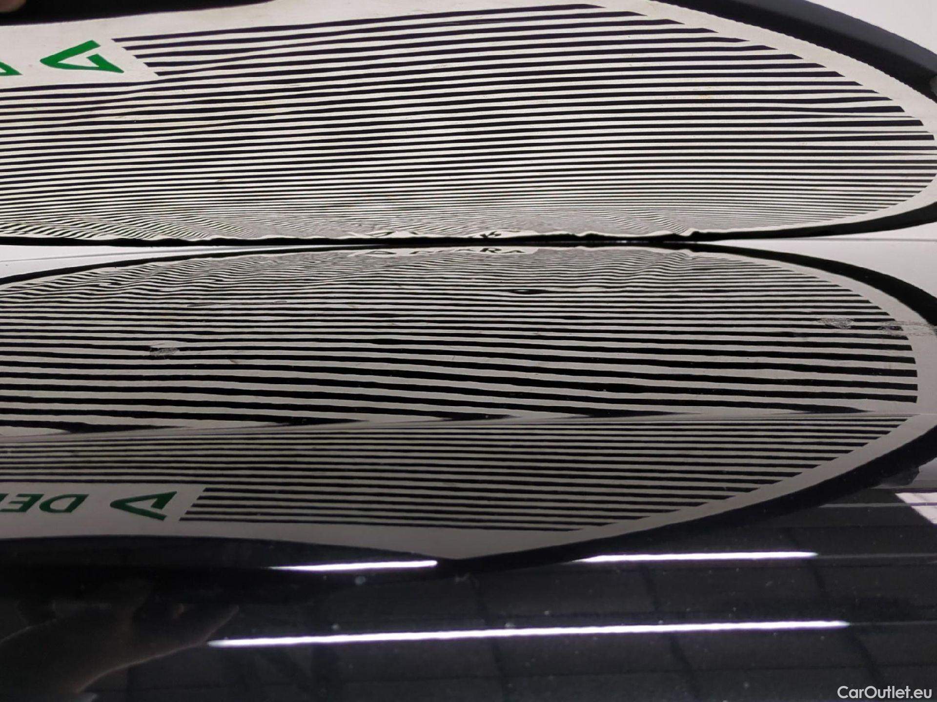  Mini  Countryman MINI  / 2020 / 5P / Crossover Cooper Essential 136 ch BVA7 #17