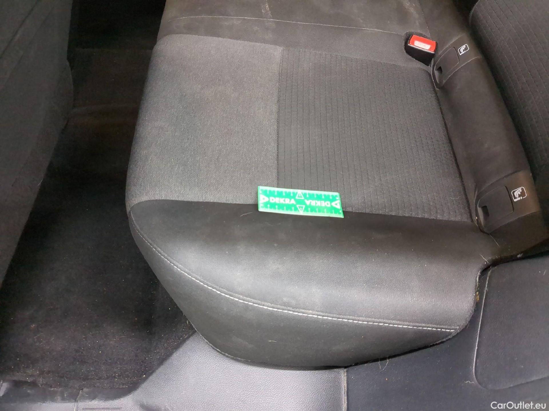  Nissan  Qashqai NISSAN  / 2021 / 5P / Crossover 1.3 MHEV 158ch Xtronic N-Style(SP) #4