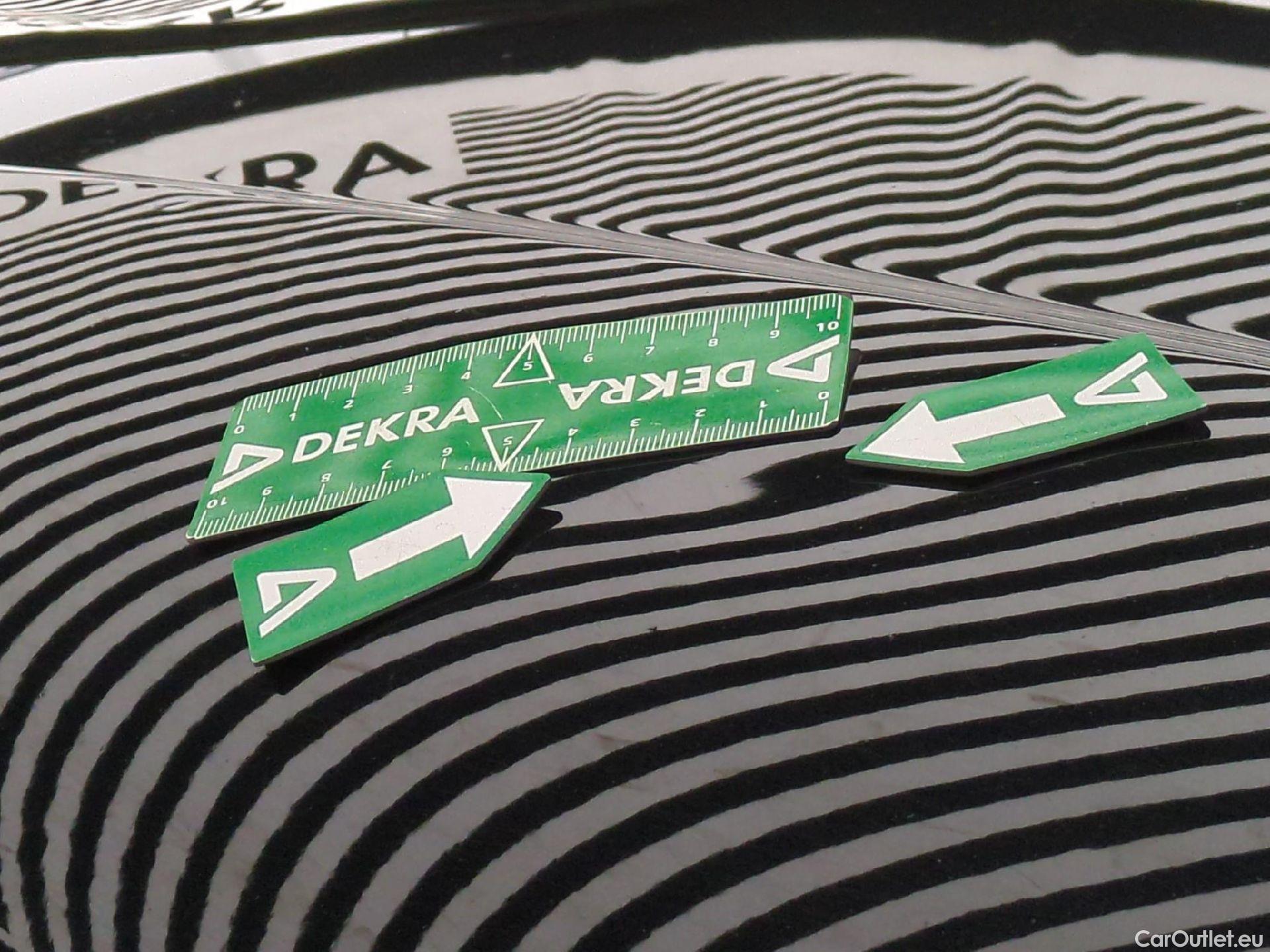  Mini  Countryman MINI  / 2020 / 5P / Crossover Cooper Essential 136 ch BVA7 #13