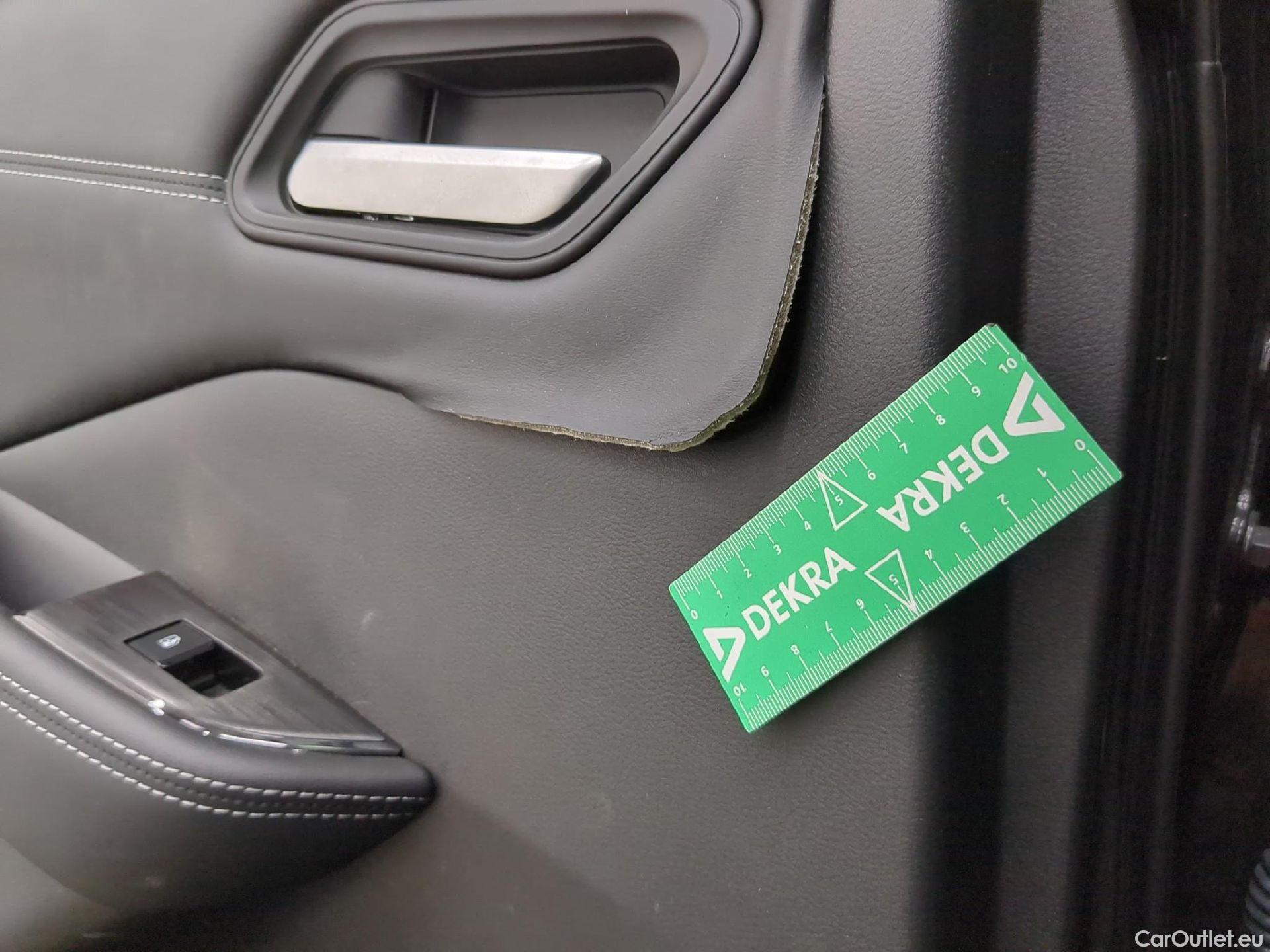  Nissan  Qashqai NISSAN  / 2021 / 5P / Crossover 1.3 MHEV 158ch Xtronic N-Style(SP) #8