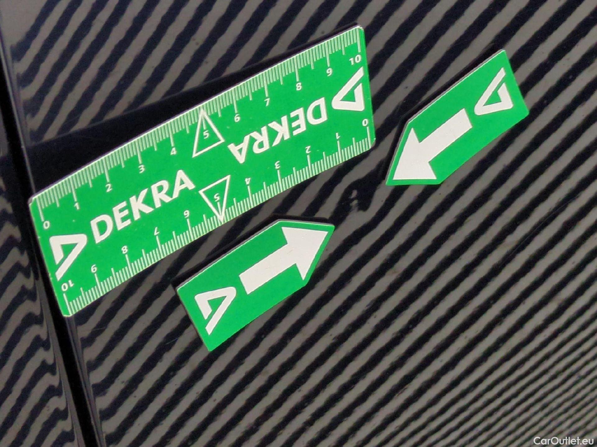  Land Rover  Range Rover Evoque LAND ROVER  / 2018 / 5P / SUV 1.5 P300e PHEV BVA 4WD SE #42